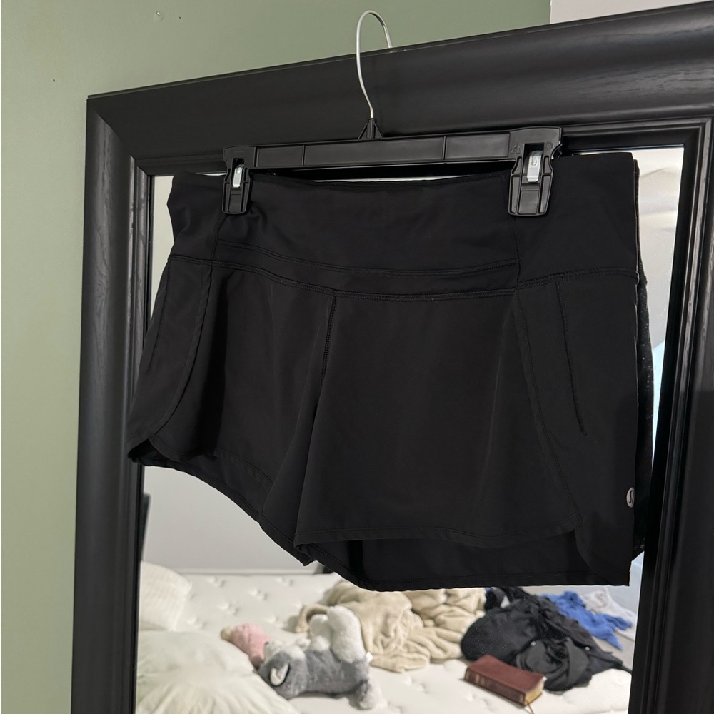 LULULEMON Speed Up Low Rise Short